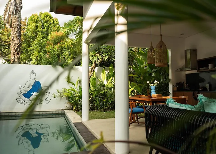 Budda Umalas Villa *